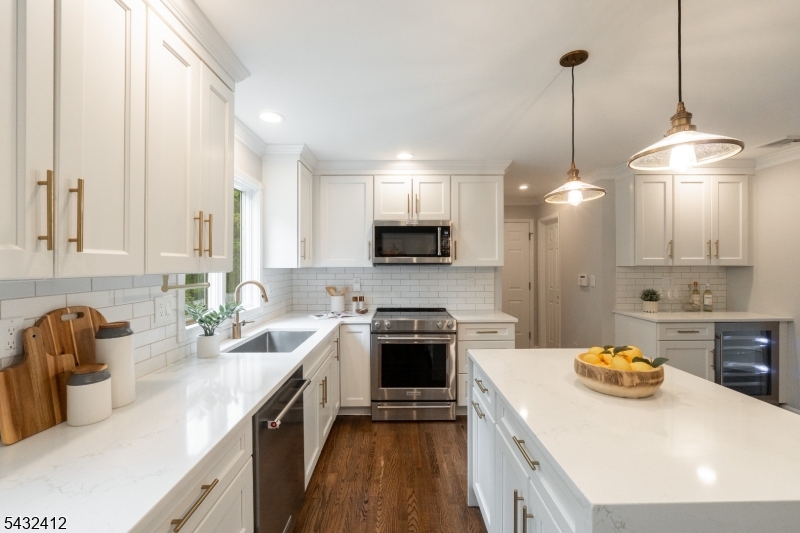 10 Golden Corner Way Randolph, NJ 07869 - Photo 9 of 32