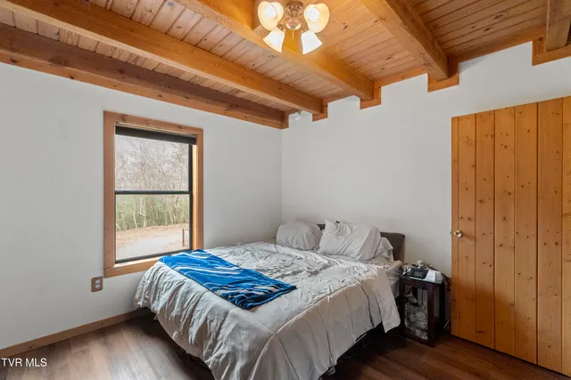 $375,000 | 13660 Asheville Highway, Greeneville, TN 37743