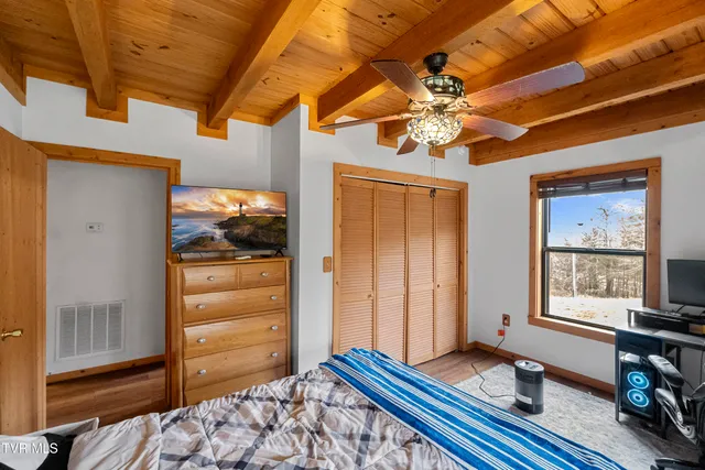 $375,000 | 13660 Asheville Highway, Greeneville, TN 37743