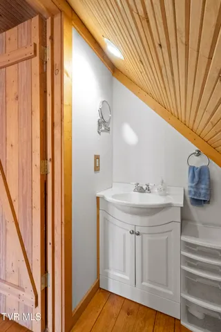 $375,000 | 13660 Asheville Highway, Greeneville, TN 37743