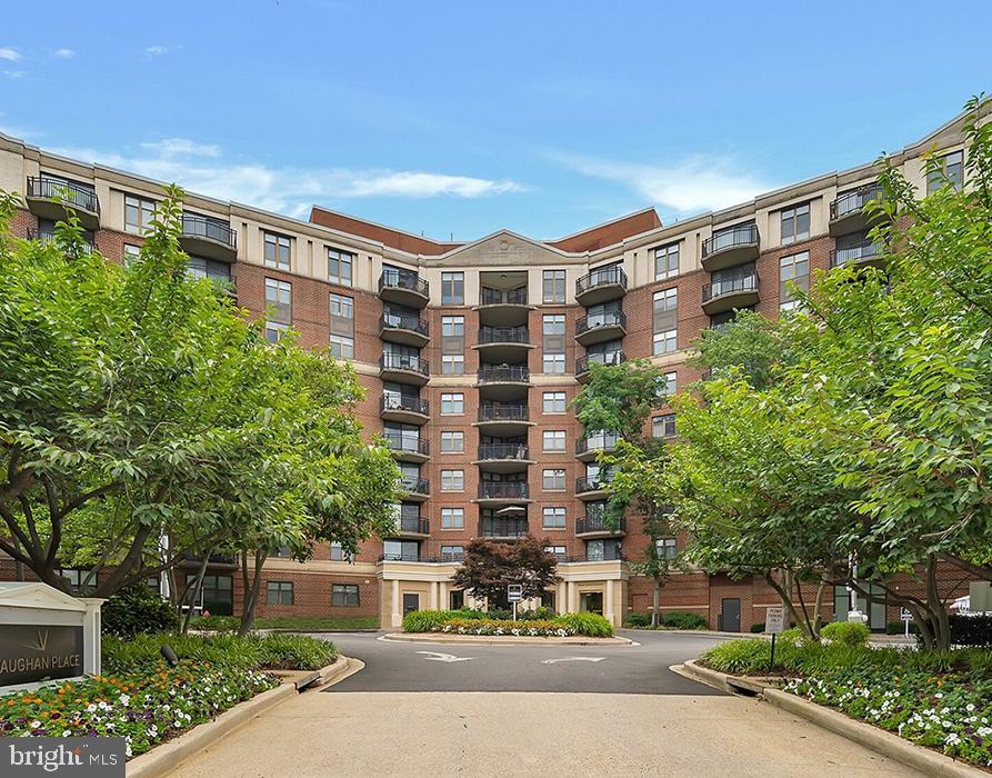 3401 38th Street Northwest, Unit 0B611304 Washington, DC 20016 - Photo 4 of 20