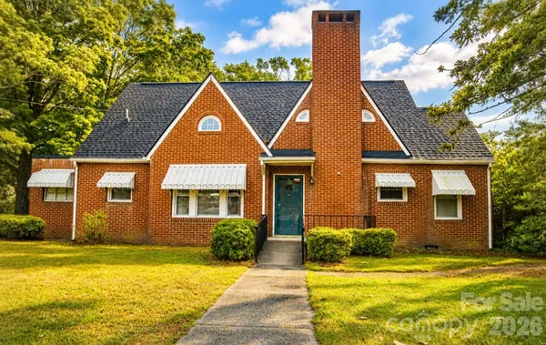 $289,000 | 200 North Main Street, Candor, NC 27229