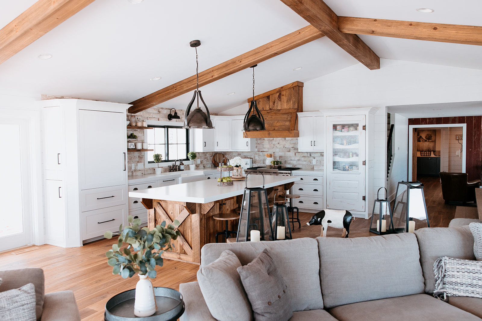 281 North Snipehollow Road Elizabeth, IL 61028 - Photo 25 of 68 a living room with furniture kitchen view and a large window