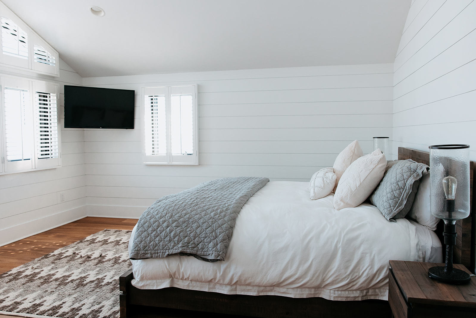 281 North Snipehollow Road Elizabeth, IL 61028 - Photo 38 of 68 a bedroom with a bed and a window