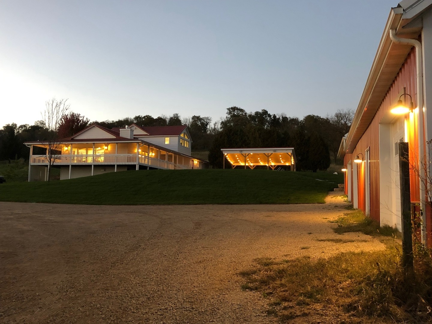 281 North Snipehollow Road Elizabeth, IL 61028 - Photo 54 of 68 a view of a back yard of the house
