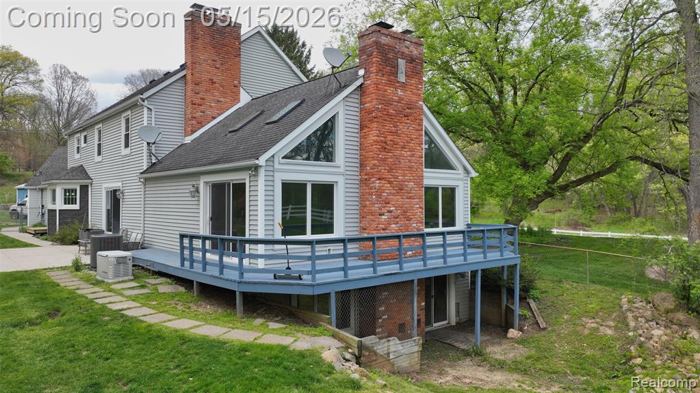 10300 Clark Road Davisburg, MI 48350 - Photo 4 of 39