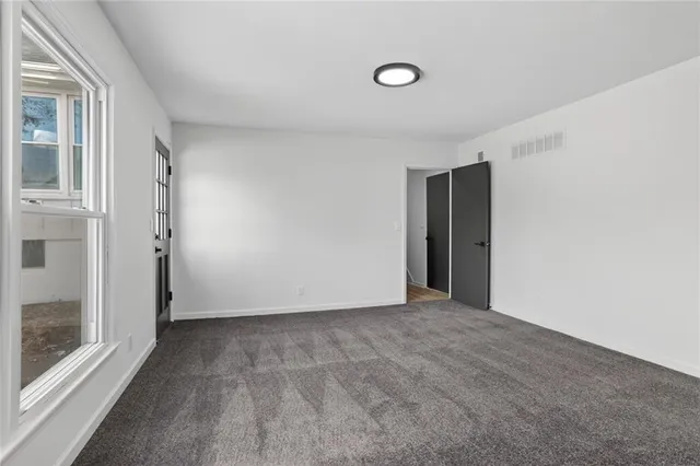 $549,500 | 10310 Eby Street, Overland Park, KS 66212