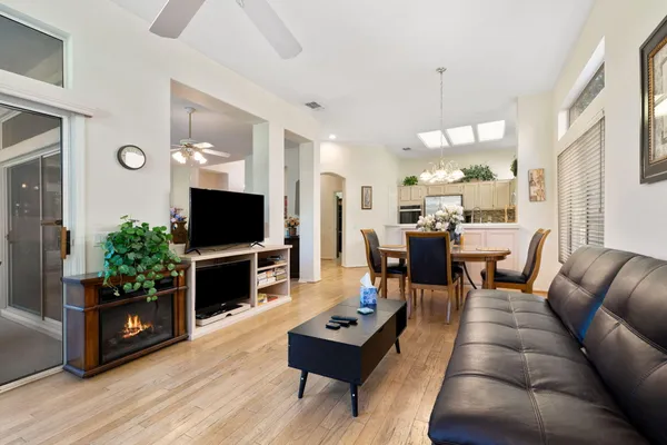 $3,500 | 37468 Westridge Avenue, Palm Desert, CA 92211