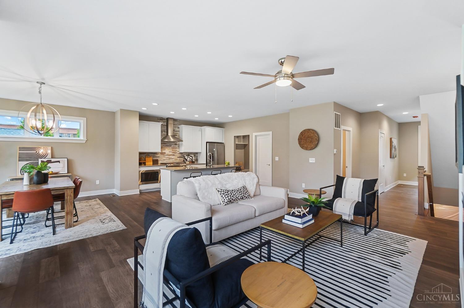 4543 Cooper Road Cincinnati, OH 45242 - Photo 6 of 54