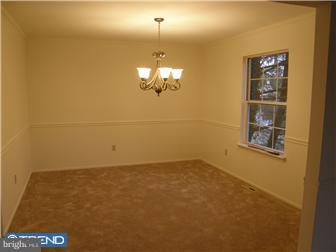 1733 Brandywine Road Allentown, PA 18104 - Photo 4 of 12 Gallery Image 4