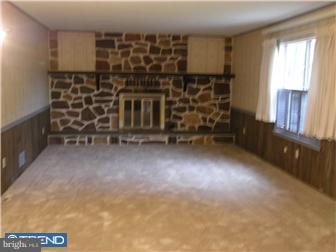 1733 Brandywine Road Allentown, PA 18104 - Photo 6 of 12 Gallery Image 6