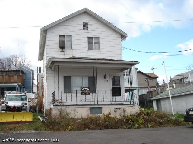 802 Hampton Street Scranton, PA 18504 - Photo 1 of 3 Gallery Image 1