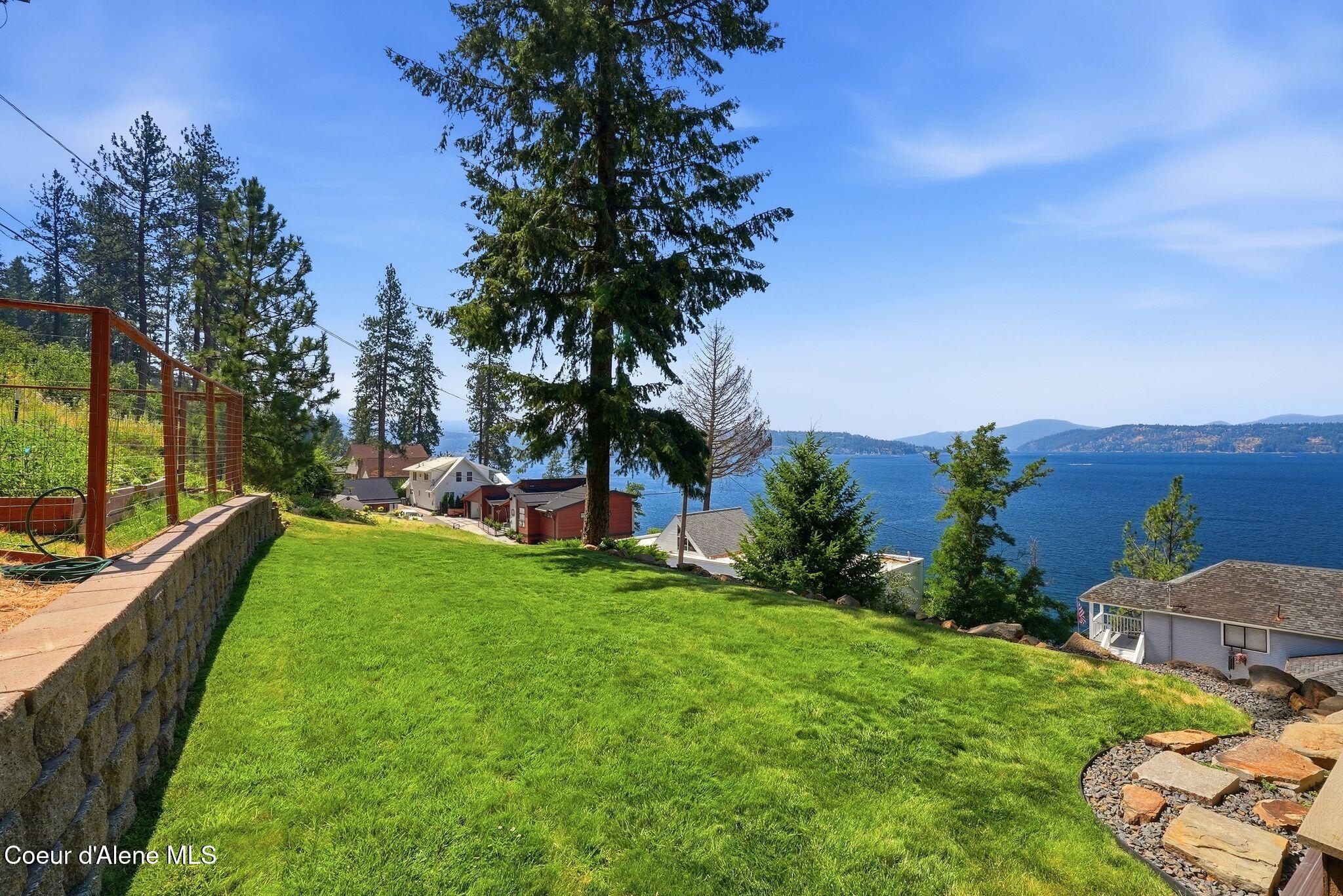 2212 South Silver Beach Road Coeur D'Alene, ID 83814 - Photo 82 of 112 Level Upper Lawn