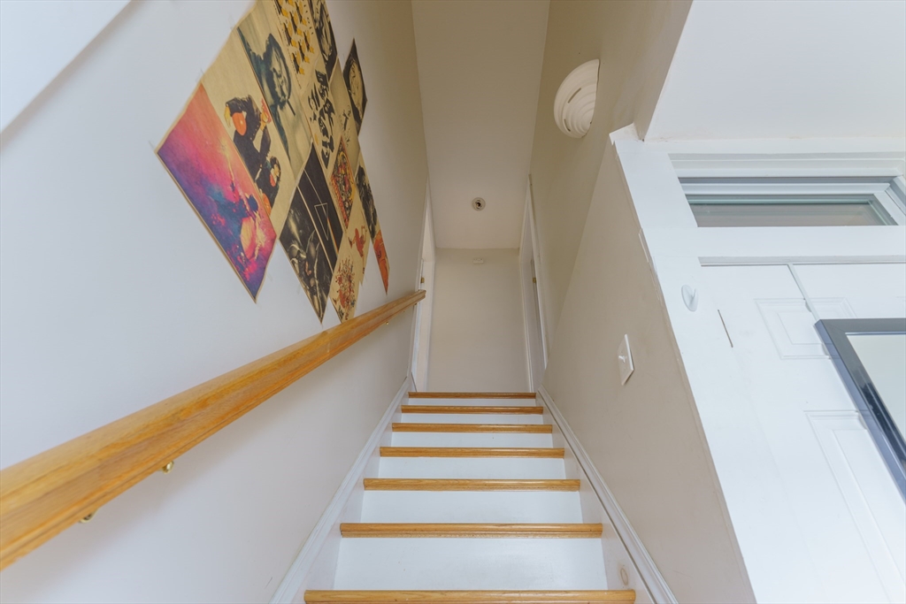 94 Cushing Street, Unit 4 Waltham, MA 02453 - Photo 10 of 10