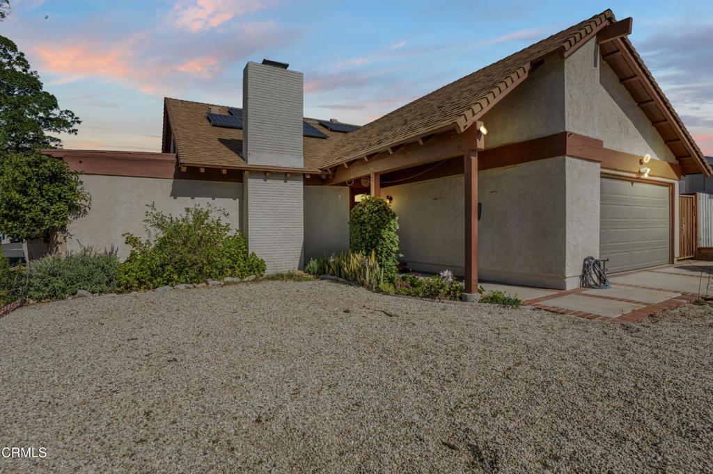 1805 Hillary Court Simi Valley, CA 93065 - Photo 4 of 38 4 Remove objects in blue and twilight