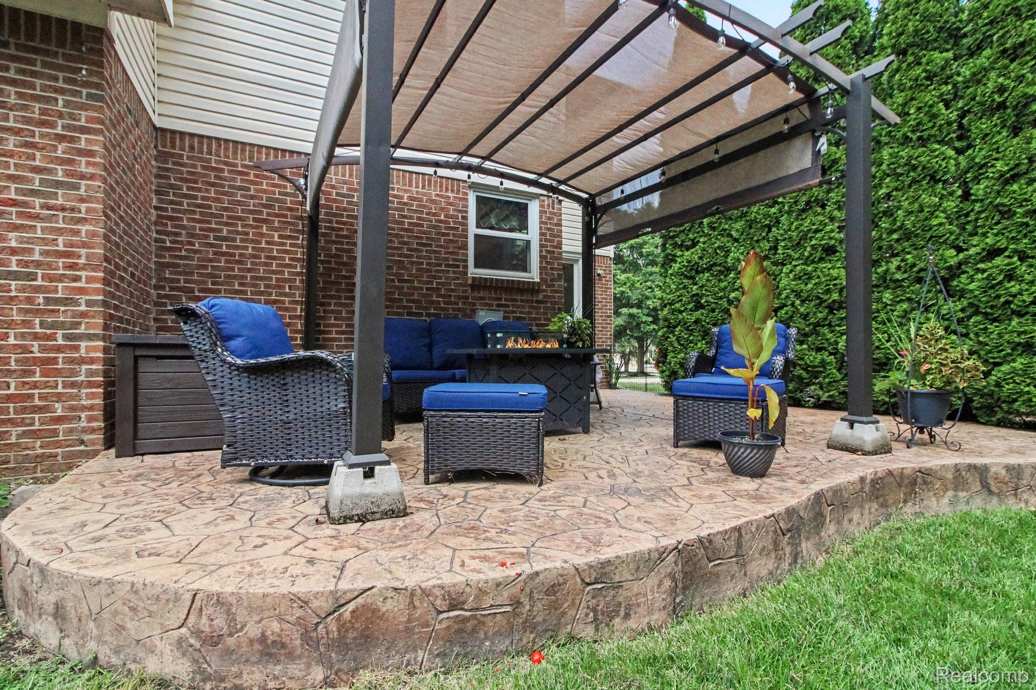 22507 Fawn Road Trenton, MI 48183 - Photo 28 of 28 029_file_8182.jpg