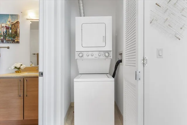 $499,000 | 200-200 2nd Street, Unit 503, Oakland, CA 94607