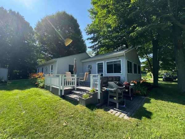 $375,000 | 1926 Colchester Point Road, Colchester, VT 05446