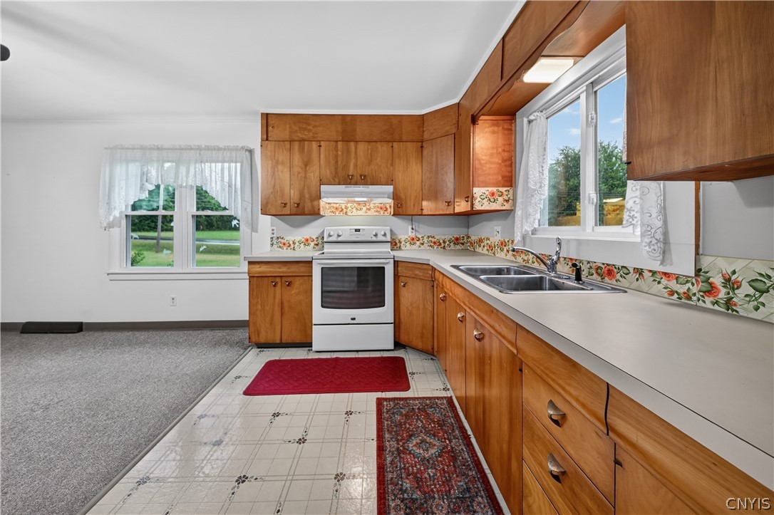 3671 County Rte 4 Scriba, NY 13126 - Photo 8 of 46 Kitchen