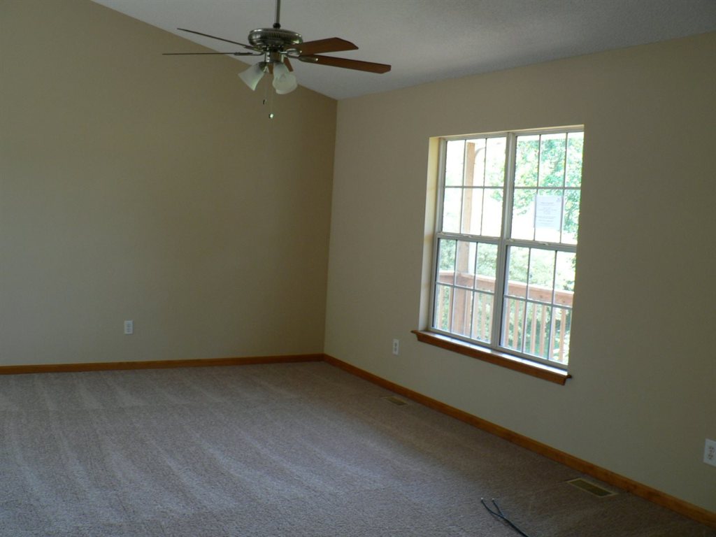745 West Pine Grove Road Fair Play, SC 29643 - Photo 3 of 26 Gallery Image 3