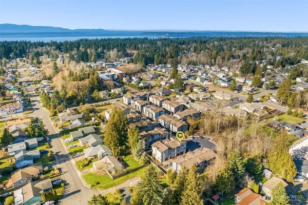 $699,998 | 14913 48th Avenue West, Unit K1, Edmonds, WA 98026