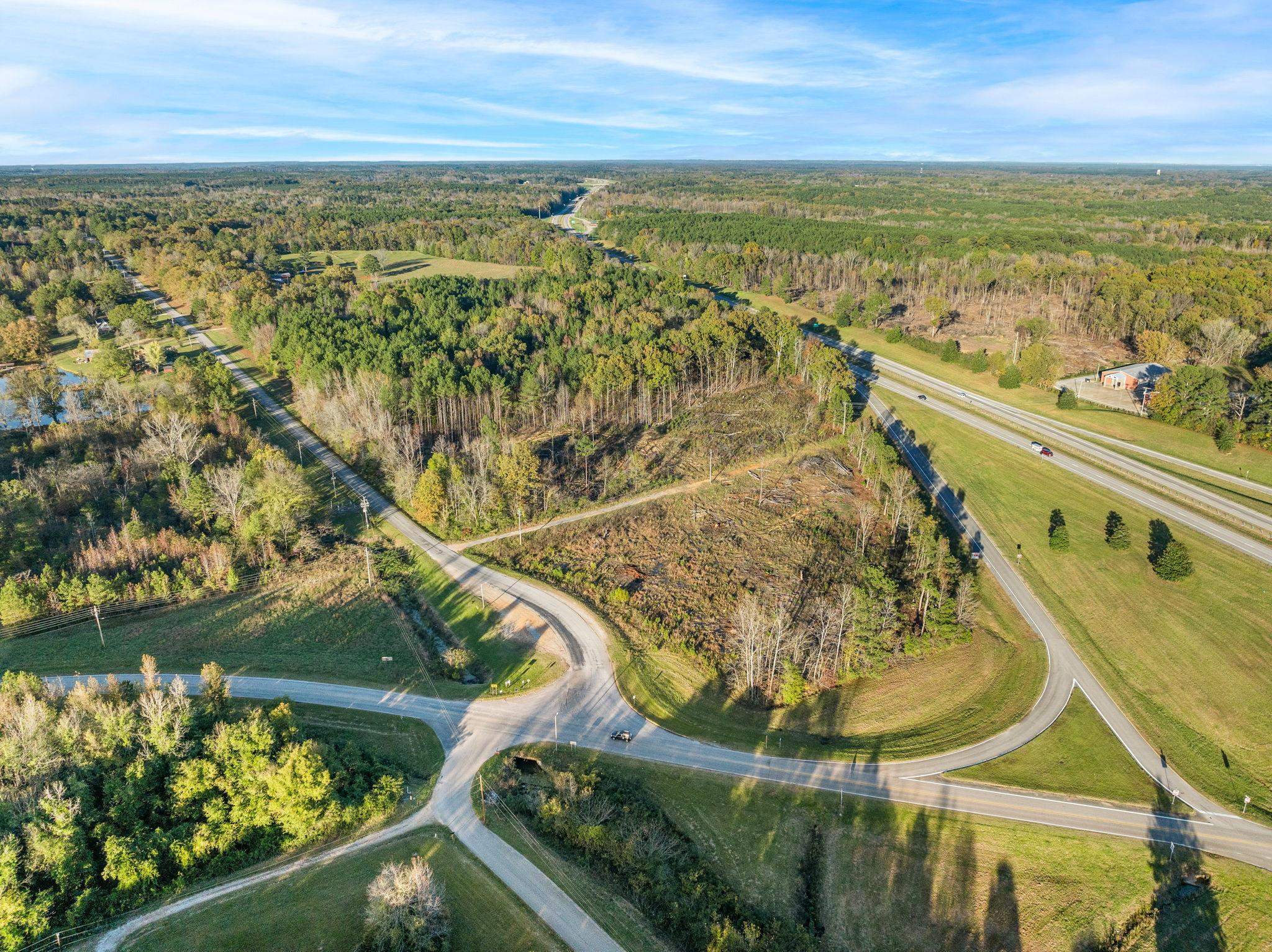 45 S Road Corinth, MS 38834 - Photo 2 of 34 Bird's eye view of a heavily wooded area