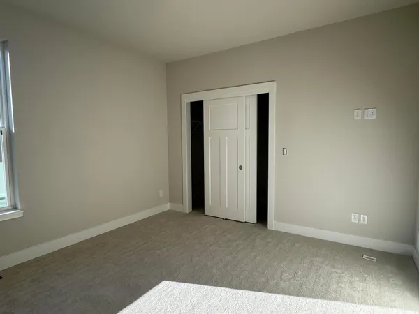 $629,900 | 528 Kiddle Lane, Union Grove, WI 53182