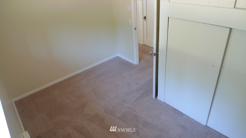 24124 7th Place West Bothell, WA 98021 - Photo 12 of 16
