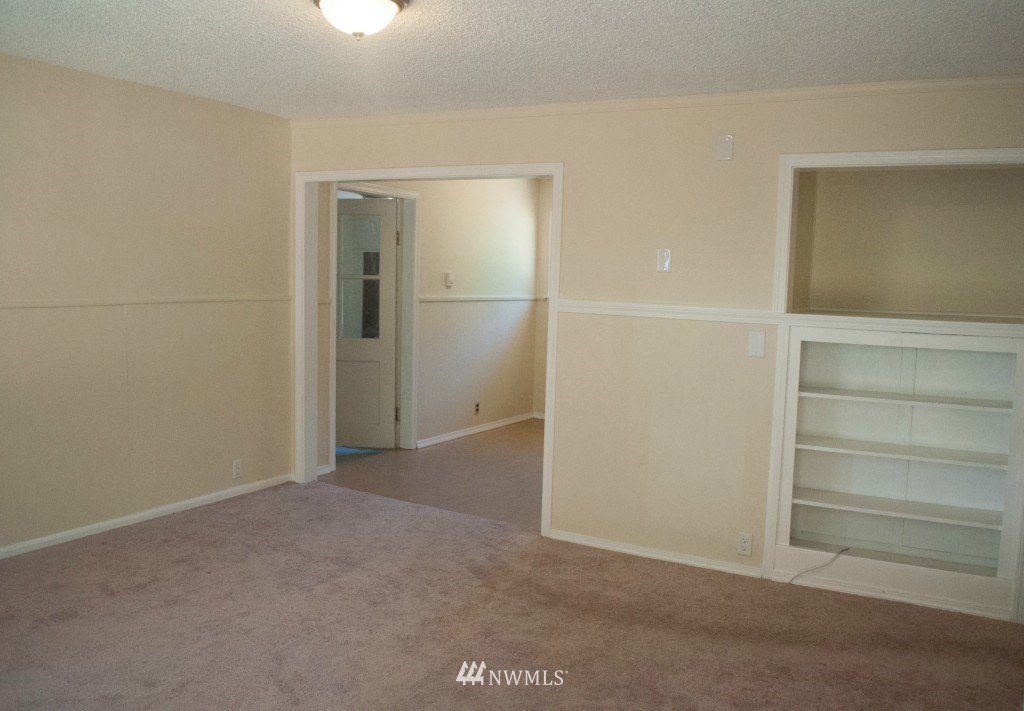 24124 7th Place West Bothell, WA 98021 - Photo 5 of 16