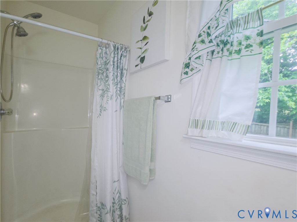 2072 Tuckers Landing Road North Chesterfield, VA 23236 - Photo 27 of 55 First Level