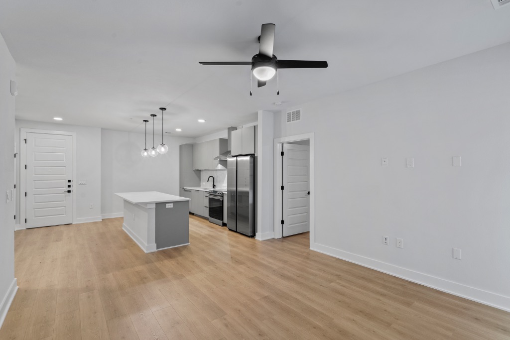 2500 Longview Street, Unit 105 Austin, TX 78705 - Photo 7 of 24