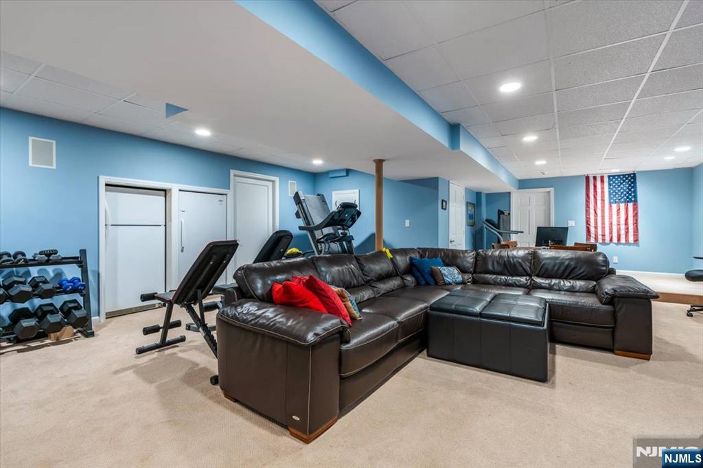 314 Winthrop Road Teaneck, NJ 07666 - Photo 35 of 49