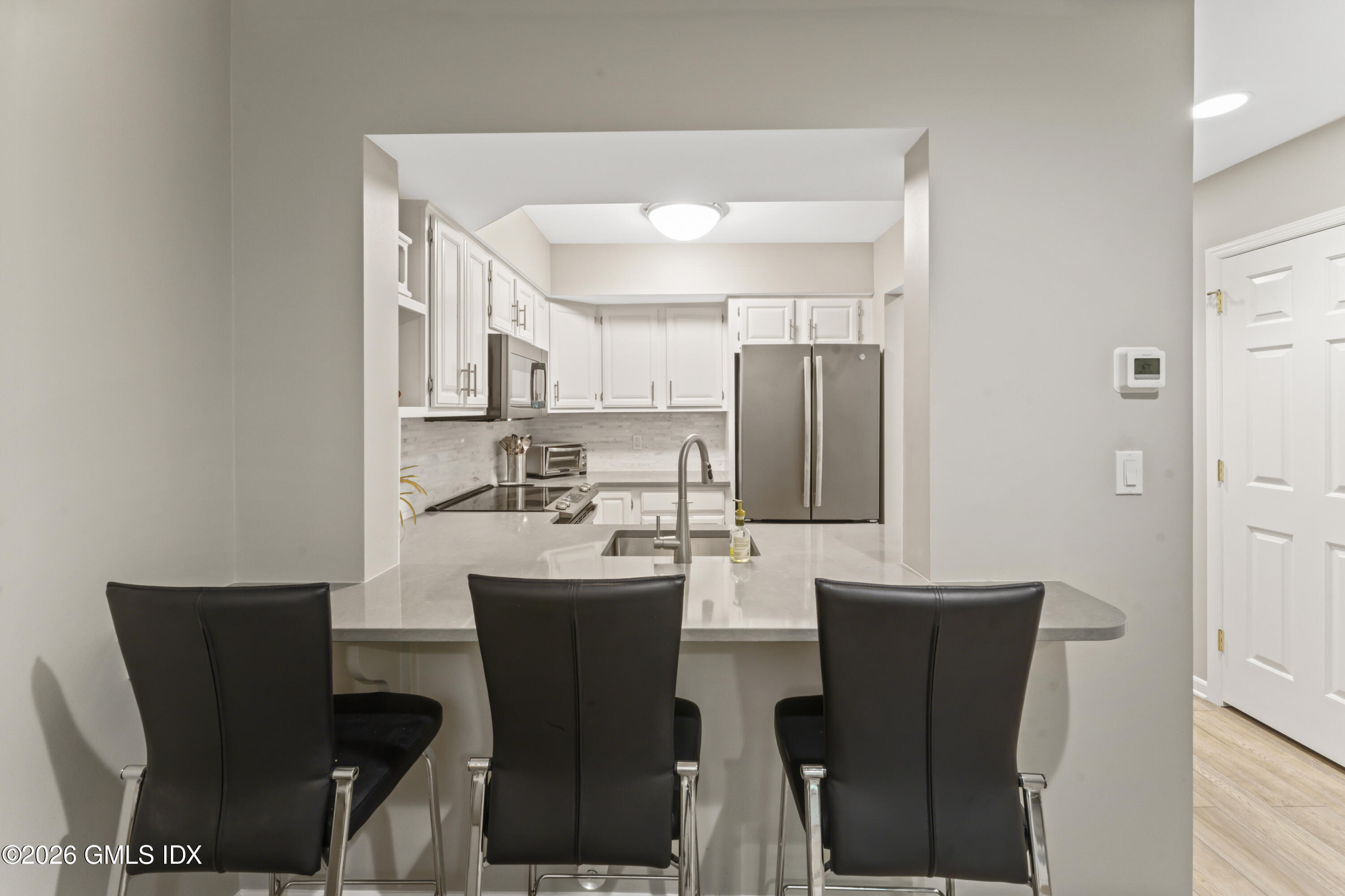 351 Pemberwick Road, Unit 818 Greenwich, CT 06831 - Photo 7 of 31 DSC03834