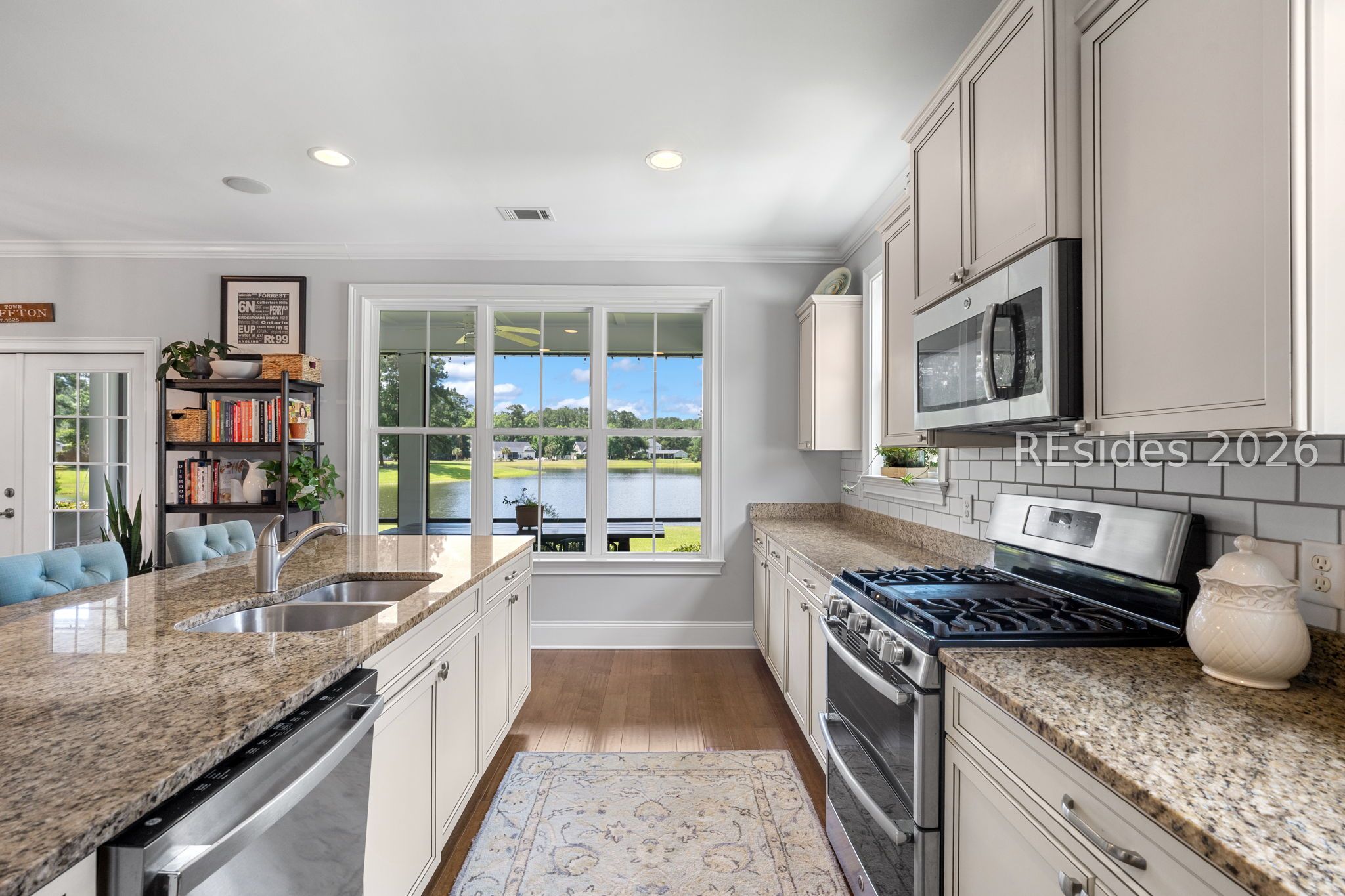 6 Daffodil Farm Way Bluffton, SC 29910 - Photo 20 of 90 Natural Gas cooktop