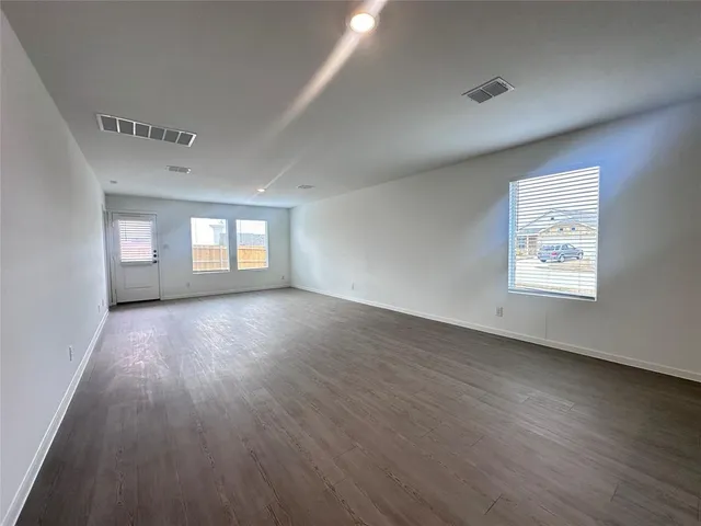 $2,099 | 1729 Crossbill Street, Forney, TX 75126