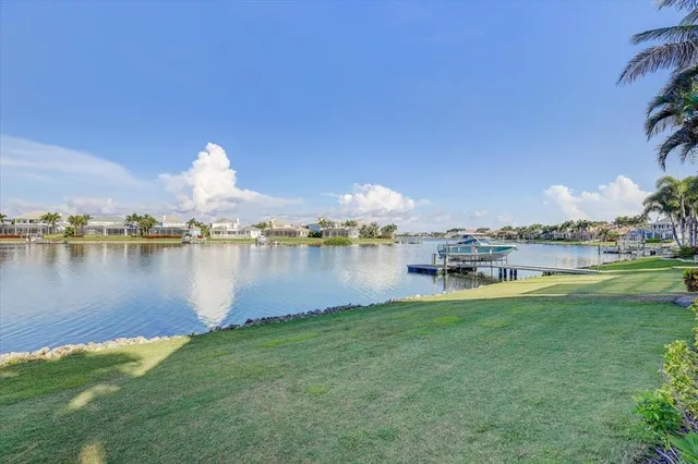 $1,895,000 | 5408 Tybee Island Drive, Apollo Beach, FL 33572