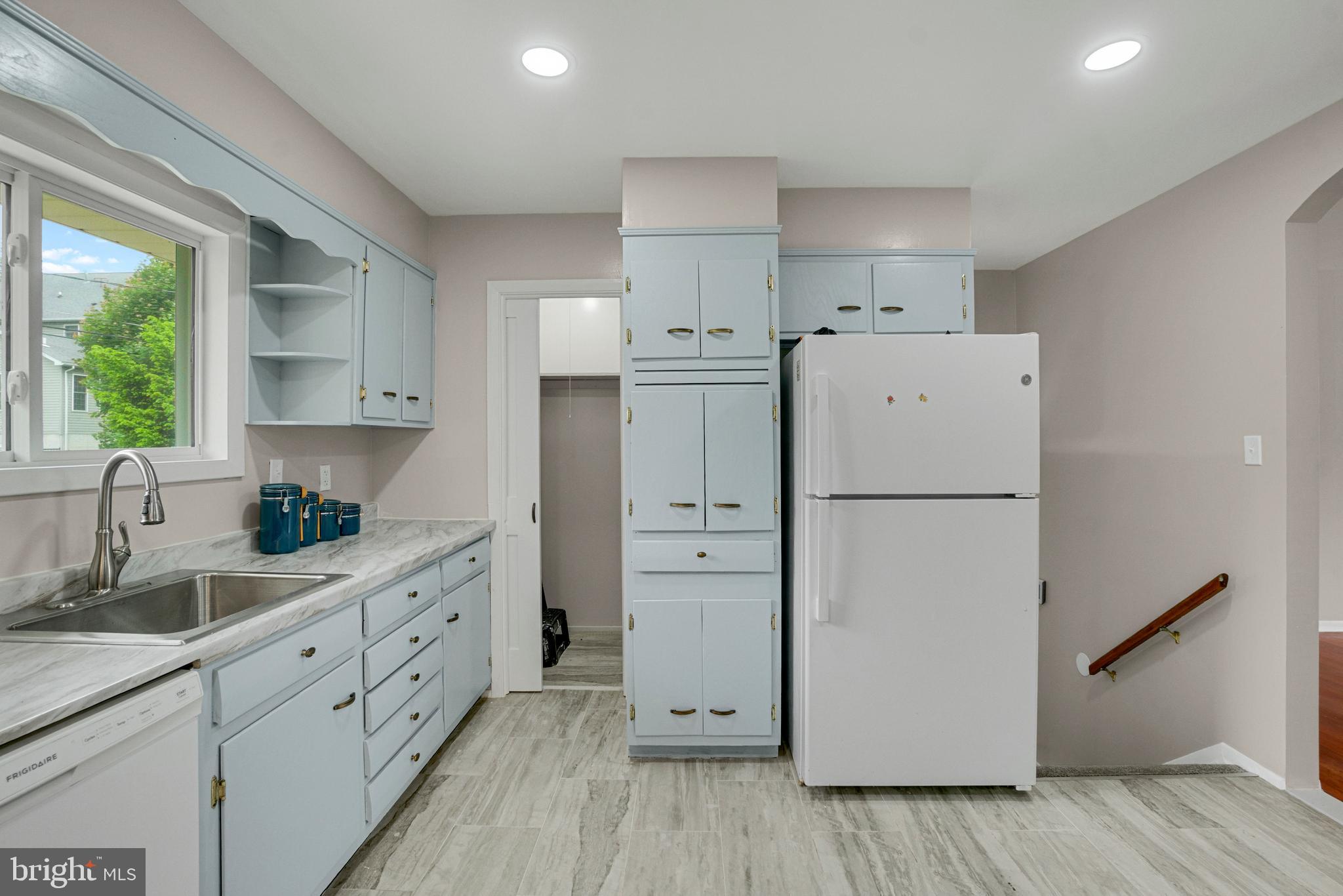 3215 Southgreen Road Windsor Mill, MD 21244 - Photo 10 of 34
