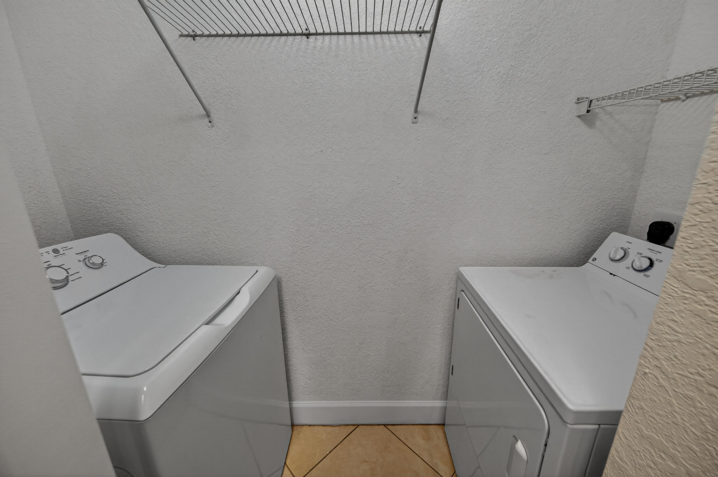 1660 Renaissance Commons Boulevard, Unit 2316 Boynton Beach, FL 33426 - Photo 26 of 40 Laundry Room