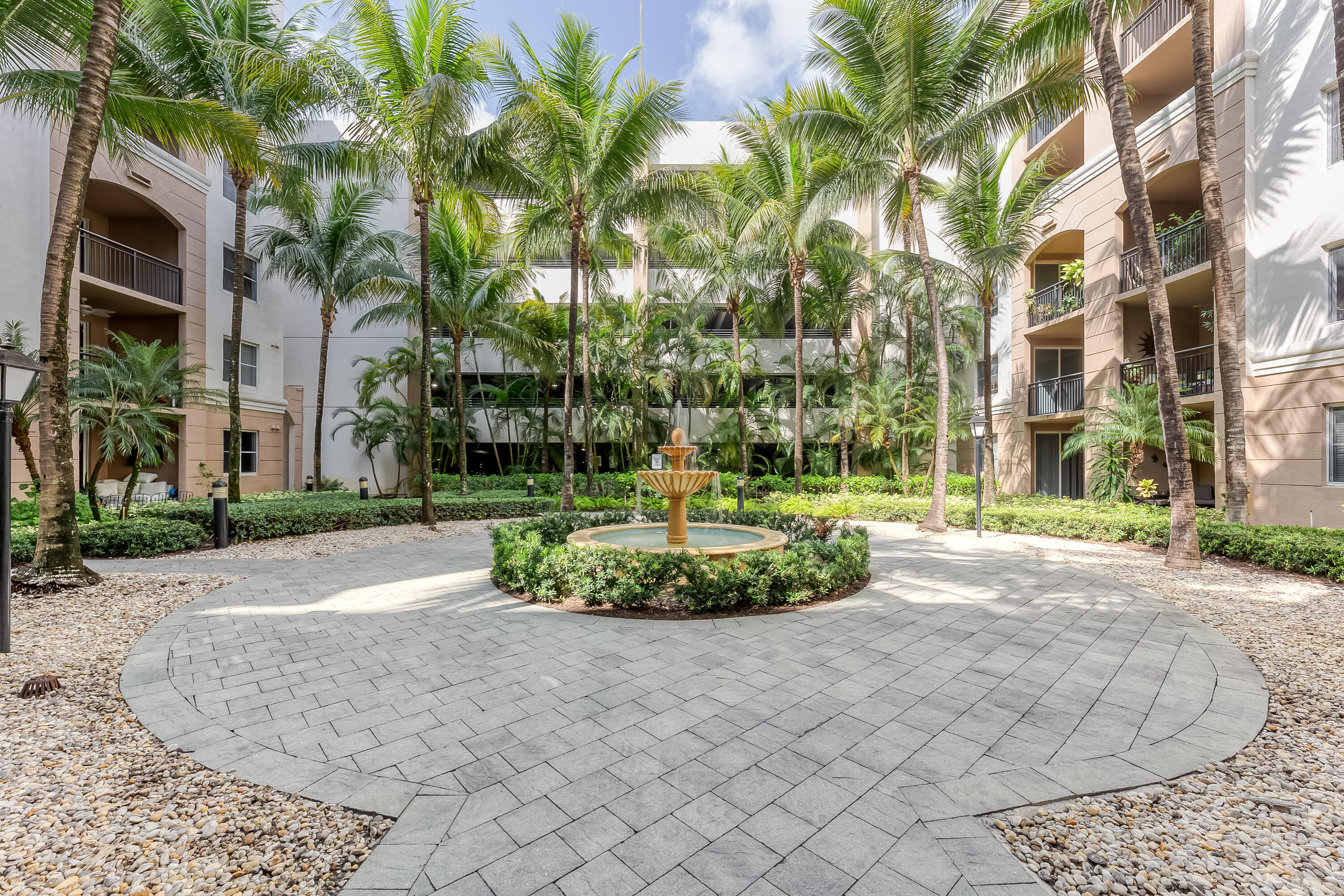 1660 Renaissance Commons Boulevard, Unit 2316 Boynton Beach, FL 33426 - Photo 34 of 40 Outdoor