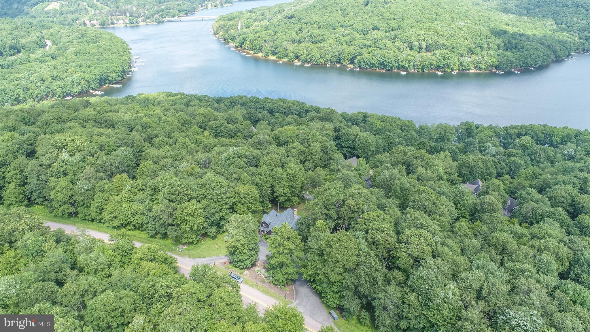 615 Sandy Shores Road Oakland, MD 21550 - Photo 4 of 103