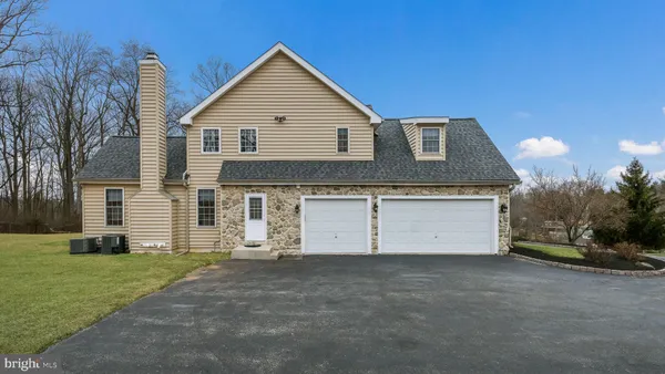 $2,250,000 | 94 Autumn Woods Lane, Glen Mills, PA 19342