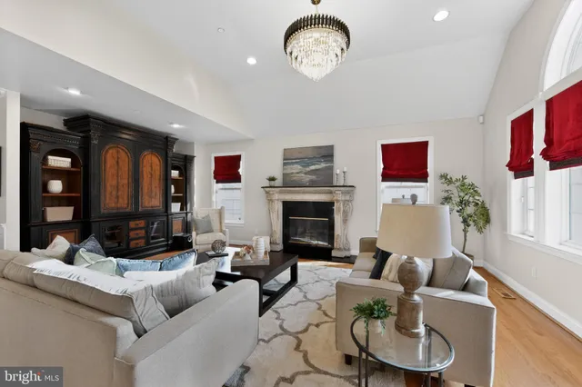 $2,250,000 | 94 Autumn Woods Lane, Glen Mills, PA 19342