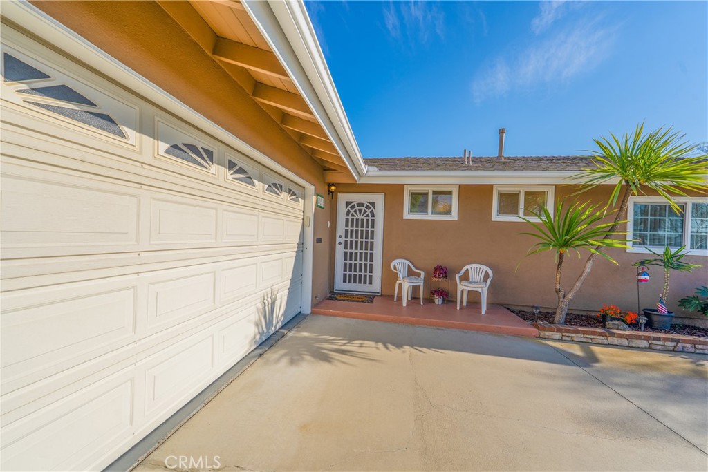 10282 Longden Street Cypress, CA 90630 - Photo 7 of 43 a view of a house with backyard and sitting area
