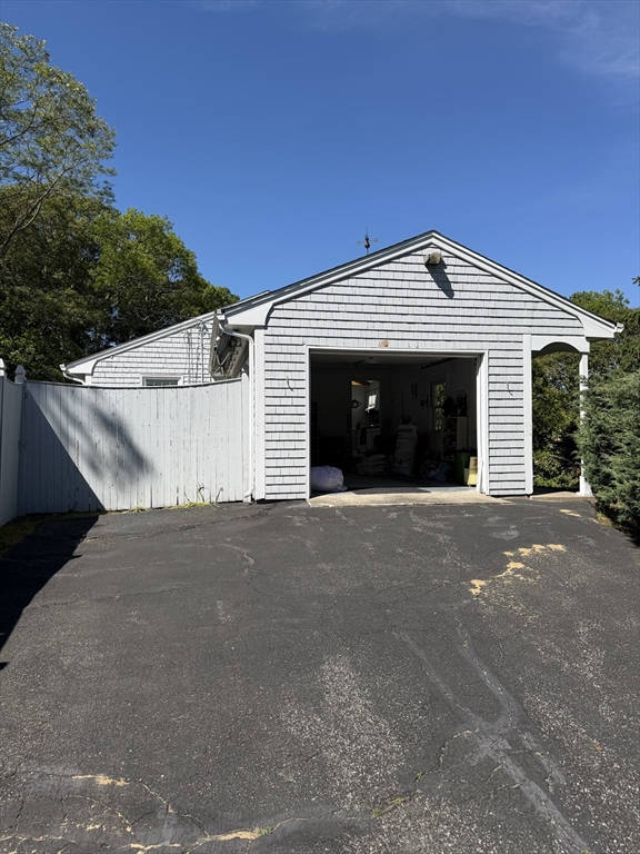 98 Old Hills Road Dennis, MA 02638 - Photo 16 of 24