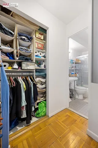 $400,000 | 209 East 56th Street, Unit 7K | Midtown East