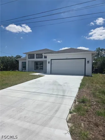 $2,000 | 2507 53rd Street Southwest, Lehigh Acres, FL 33976