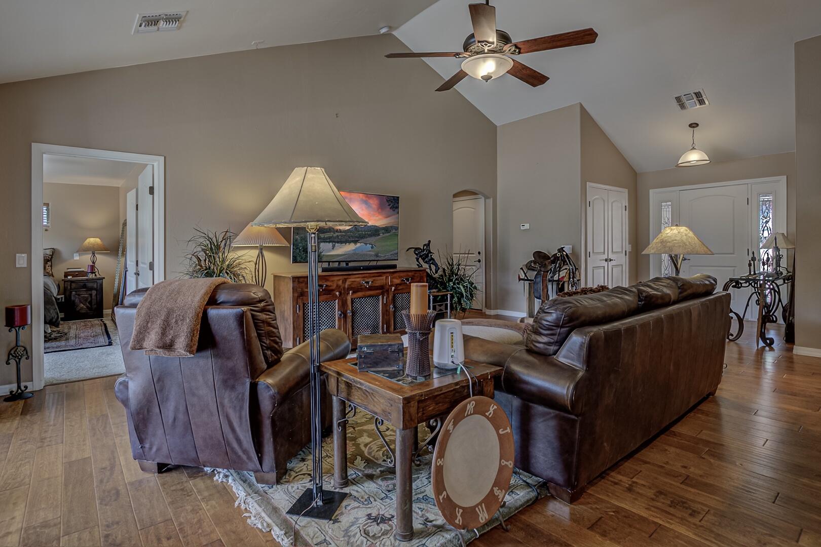 3727 Anvil Road Pine, AZ 85544 - Photo 7 of 36
