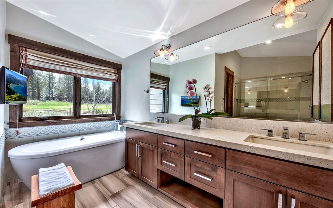 11011 Ghirard Road Truckee, CA 96161 - Photo 11 of 21 Gallery Image 11