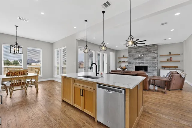 $680,000 | 2904 Terrytown Drive, Ennis, TX 75119