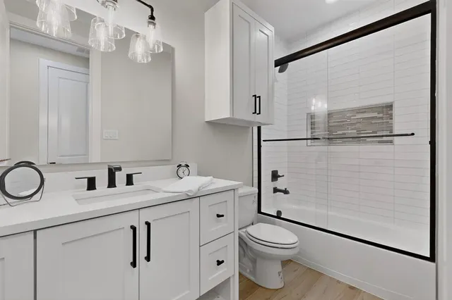 $680,000 | 2904 Terrytown Drive, Ennis, TX 75119